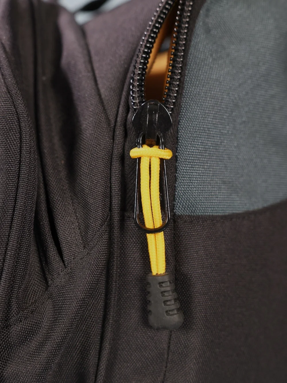 Kata KT VA-3333 multipurpose photo/video shoulder bag